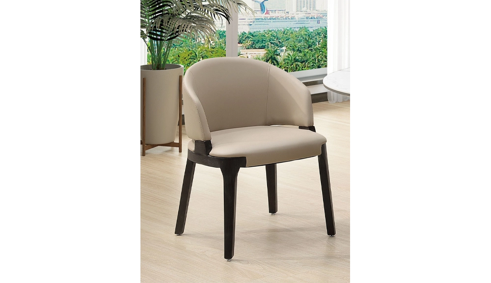 潘恩實木休閒椅