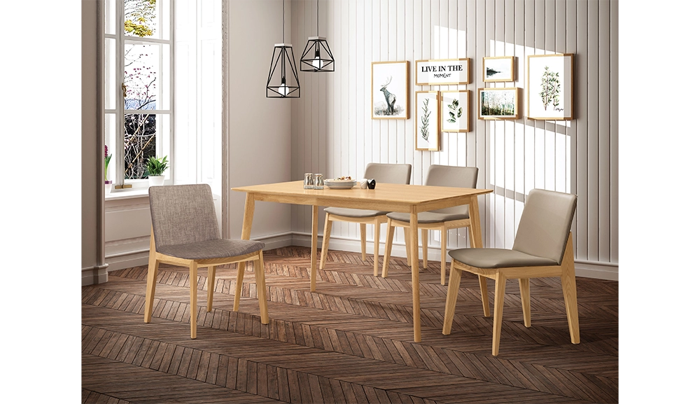 史密斯原木色全實木餐桌